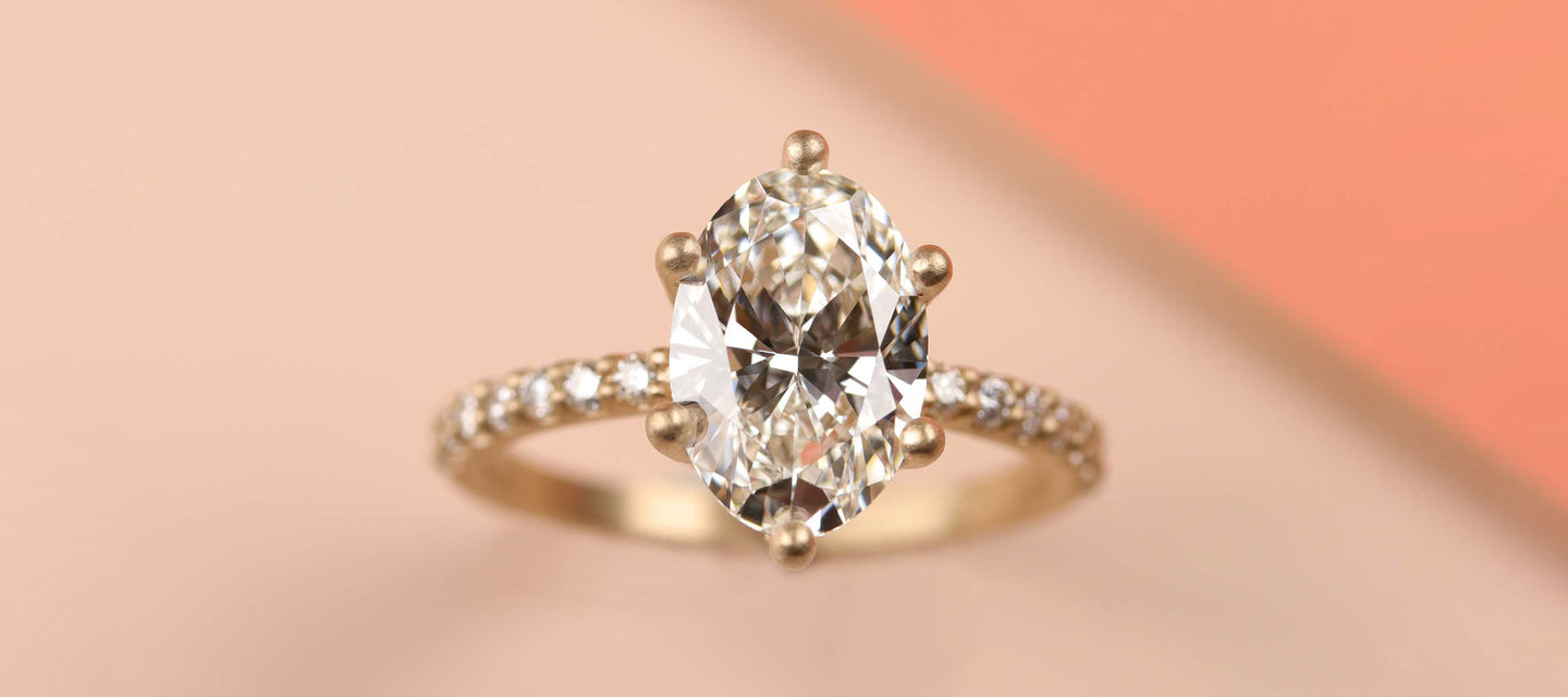 Heart-Shaped Halo 1ct Moissanite S925 Engagement Ring on Pave Band | Moisza